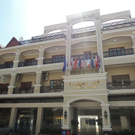 Daly Hotel Kampong Cham Exterior photo